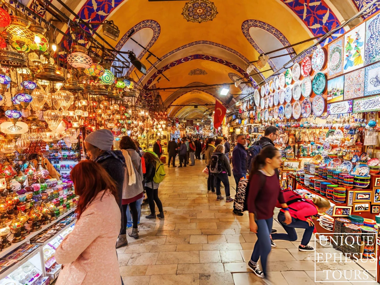 Grand-Bazaar-Interior-Istanbul-Turkey