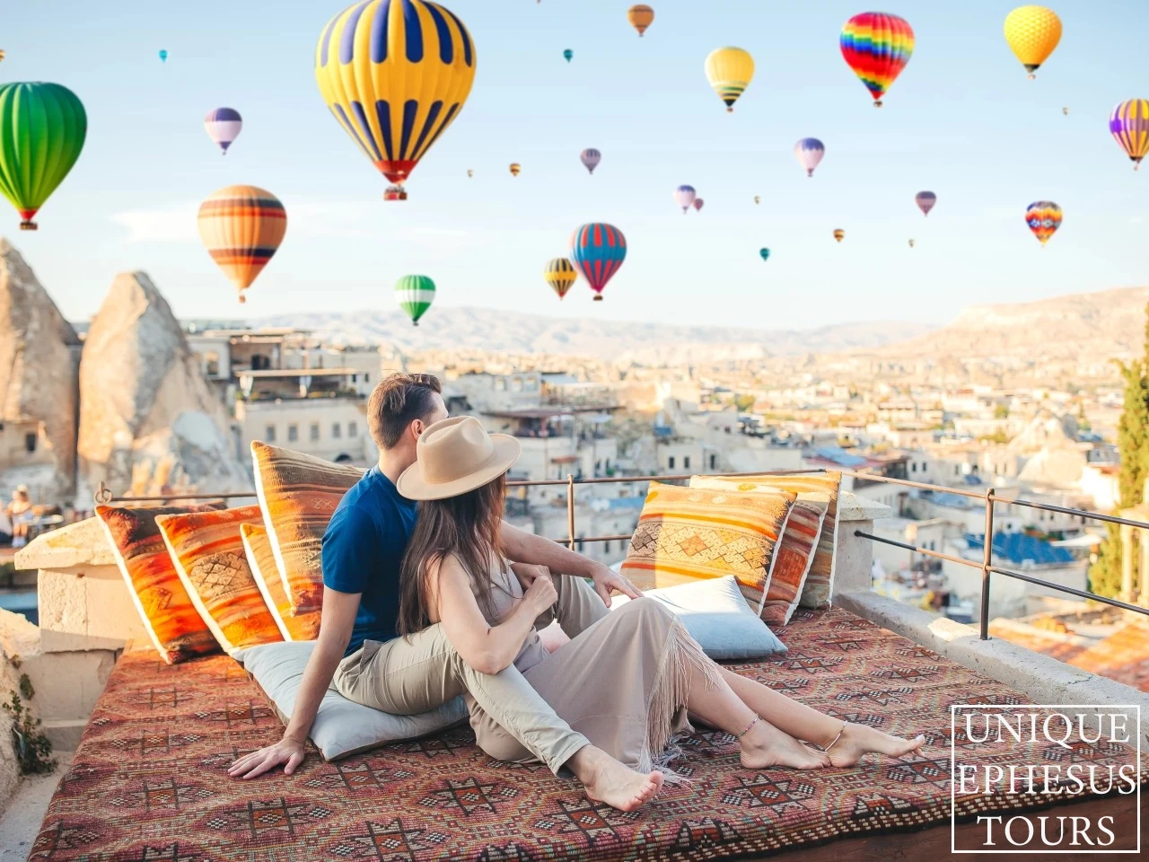 romantic-terrace-view-hot-air-balloons-cappadocia-sunrise-turkey