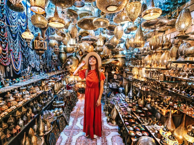 Grand-Bazaar-Lamps-Shop-Istanbul-Turkey